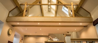 Cart House - Stunning Cottage - Axbridge