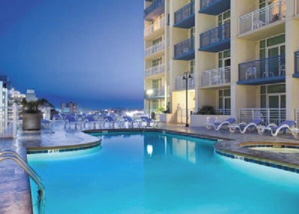 Outdoor pool, a heated pool