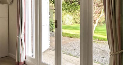 Goodwood Coach House