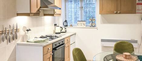 Oven, dishwasher, freezer