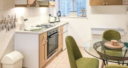 Goodwood Coach House