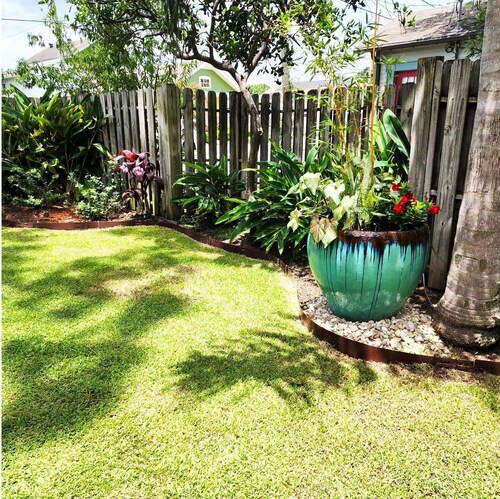 Creole Commons 3 hab. 2ba: Crescent Moon Villas