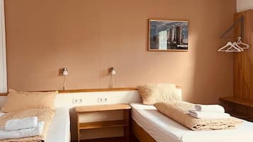 2 Schlafzimmer, Bügeleisen/Bügelbrett, Reisekinderbett, WLAN