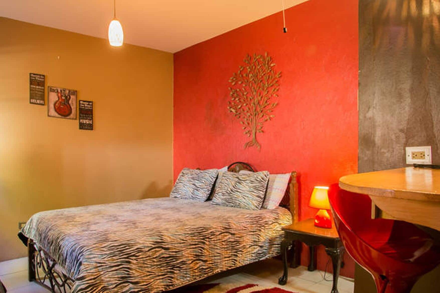 Premium bedding, in-room safe, individually decorated