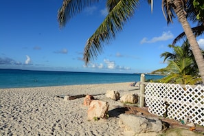 Beach - Bella Constantina Villa In Anguilla. Modern Design With Breath-taking View (Elsie Bay)