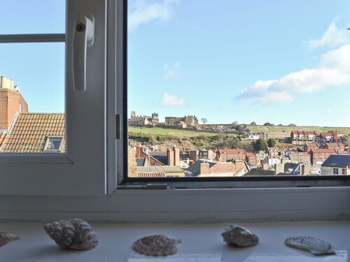 3 bedroom accommodation in Whitby