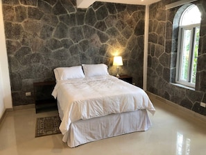 6 bedrooms - CasaDePiedra, CerroDeOro, LagoAtitlan, Brand New (Sector Tzanguacal)