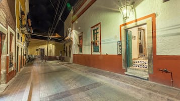 Chi tiết ngoại thất