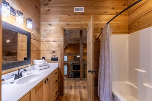 Shower, towels - Signature Ridge Lodge: Pet Friendly Cabin Between Banner Elk & Valle Crucis | Game Room | Firepit! (Banner Elk)