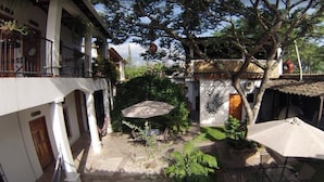 Exterior - Jardin Cafe Restaurant & Hostel (Gracias)