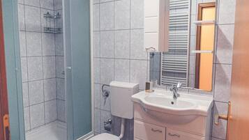 Hair dryer, towels