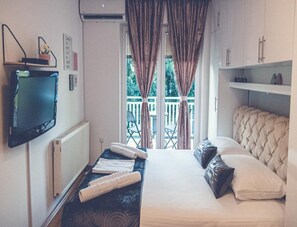 1 chambre, fer et planche à repasser, Wi-Fi gratuit