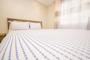 Apartment, 2 Bedrooms | Desk, free WiFi, bed sheets - Esterina Apartments & Fitness Place (Nairobi)