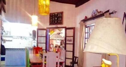 Well located at 500 meters from the beach and city center, shops, restaurants