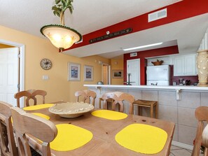 Horno, placa de cocina, tostadora