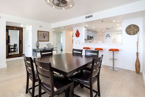 Private kitchen - Surf Dweller 703 - Solstice Shores (Fort Walton Beach)