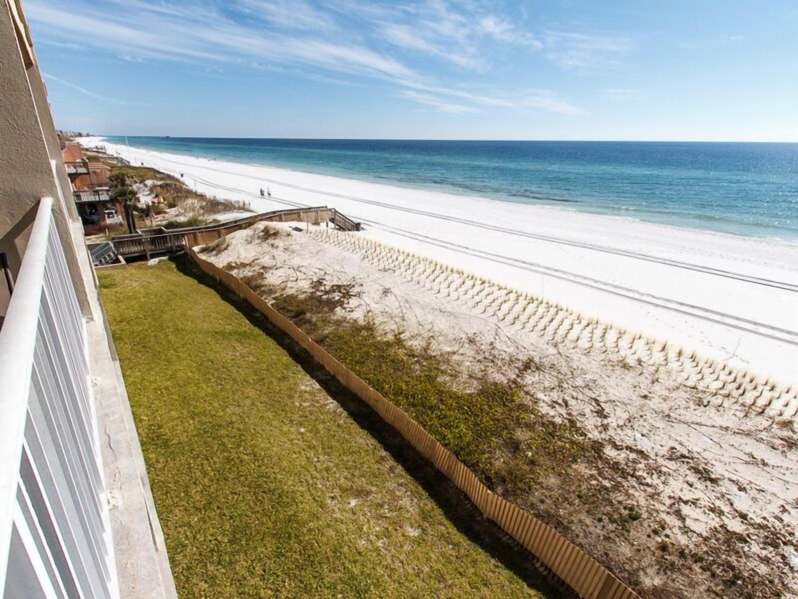 Condo | Beach | On the beach, rowing, fishing