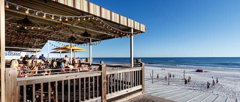 Condo | Beach | Beach nearby