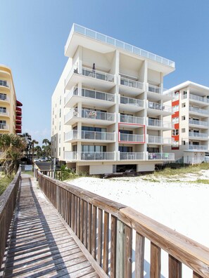 Exterior - Gulfside 302 by Brooks and Shorey Resorts (Fort Walton Beach)