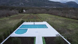 Property grounds - Residence Pejovic (Glavatske Kucice)