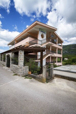 Exterior - Residence Pejovic (Glavatske Kucice)