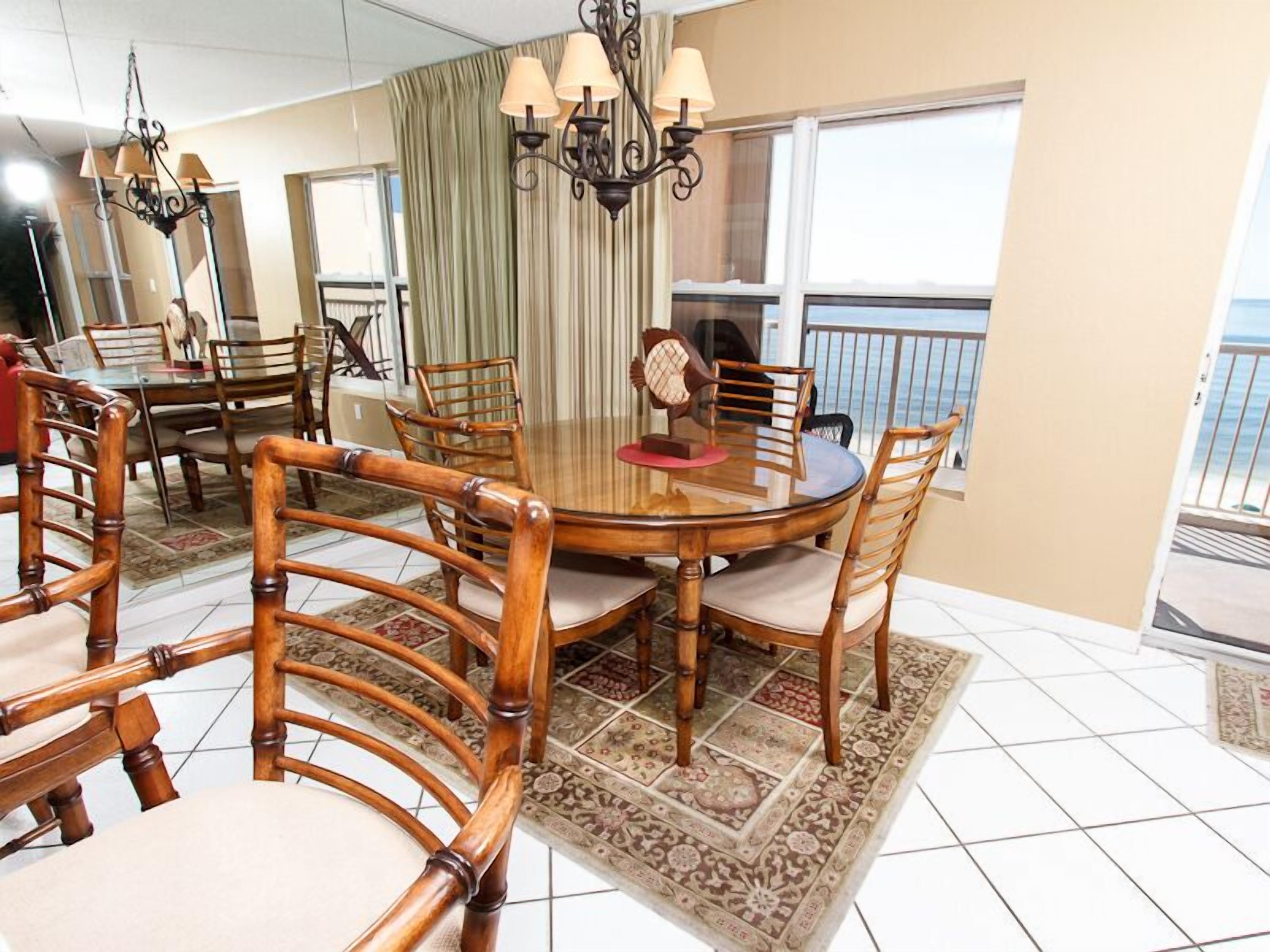 Condo | Private kitchen