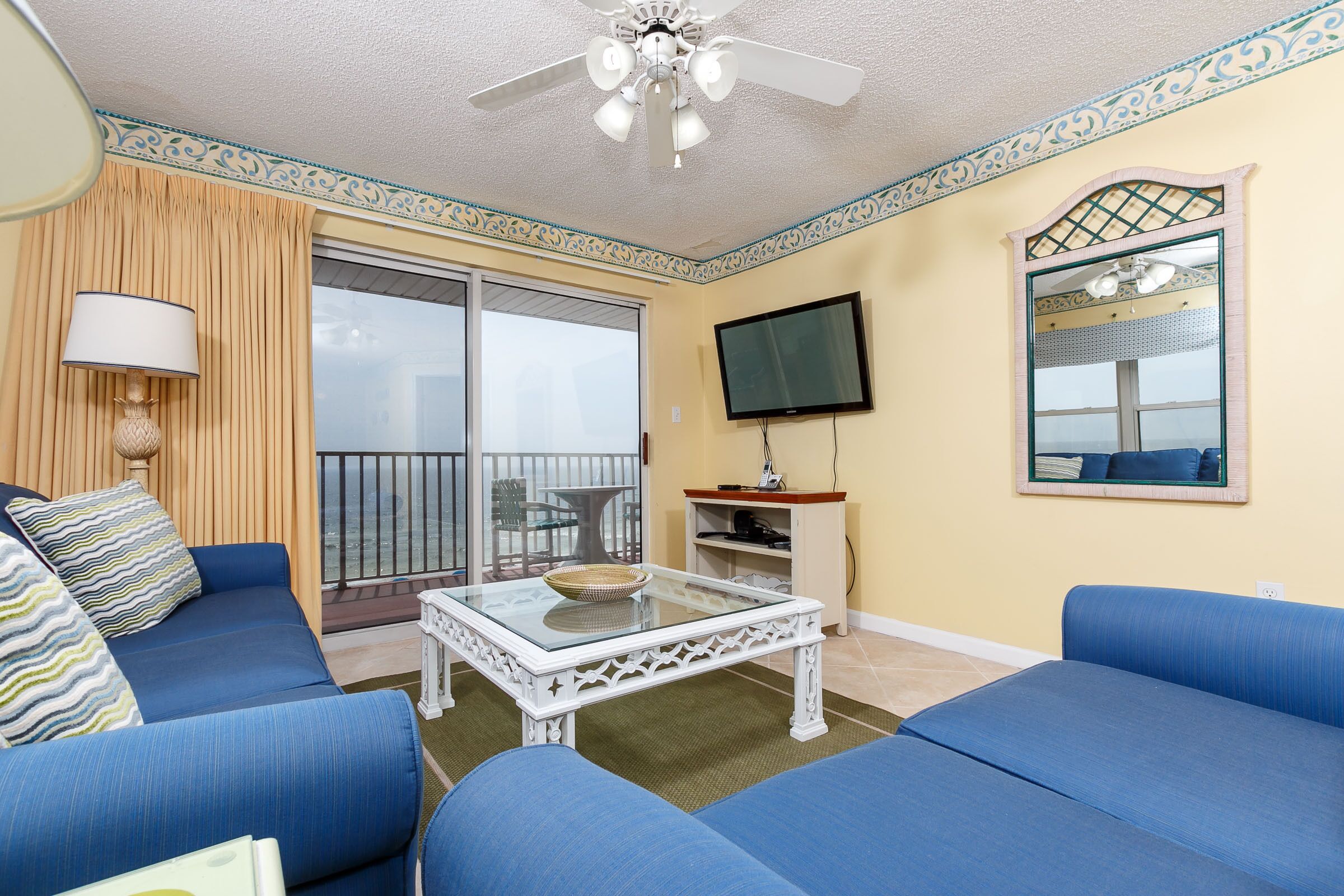 Condo | Salle de séjour