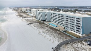 Unclassified image, 3 of 96, button - Islander 4006 - Blue Waters and Beyond (Fort Walton Beach)