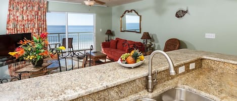 Condo | Private kitchen