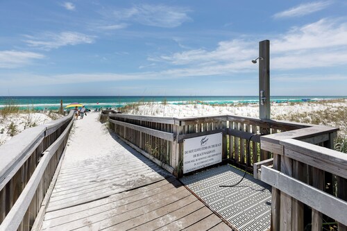 Gulf Dunes 617 - Sand Dollar Daze