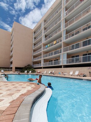 Condo | Pool - Islander 7010 - Coastal Charm (Fort Walton Beach)
