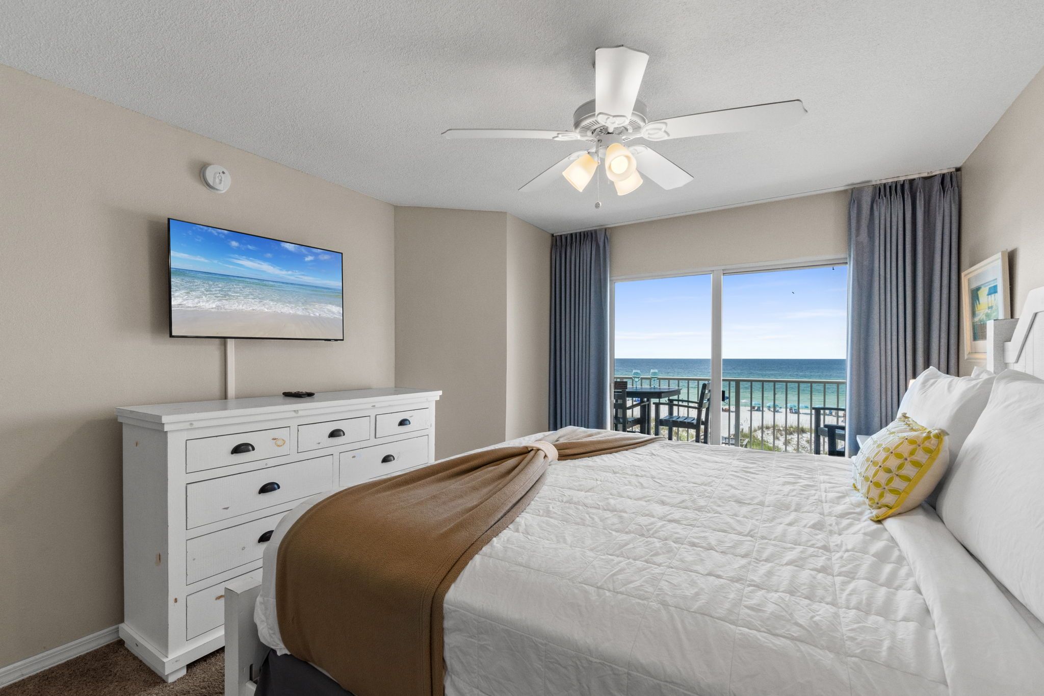 Condo | Interior