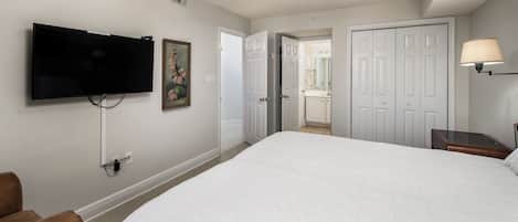 Condo | Interior
