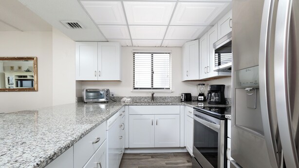 Condo | Bếp riêng | Lò nướng, bếp nấu, lò nướng bánh mì 