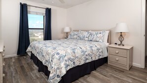 Condo | 2 phòng ngủ, truy cập Internet không dây (phụ phí) 