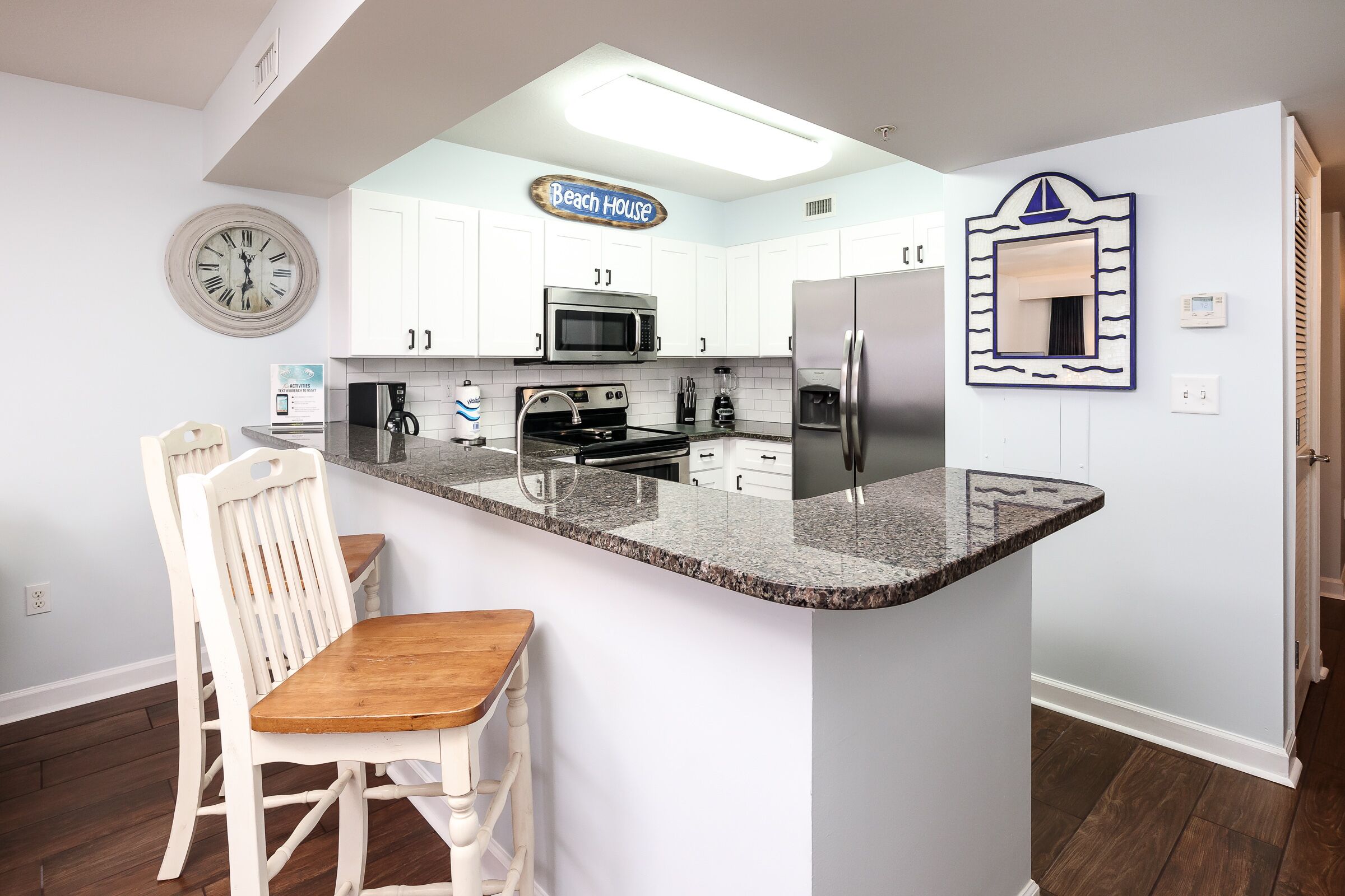Condo | Private kitchen
