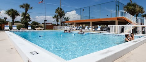 Piscine extérieure