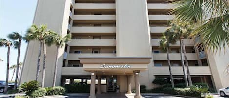Condo | Exterior