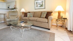 Unclassified image, 2 of 234, button - Gulf Dunes 402 - Palm Haven (Fort Walton Beach)