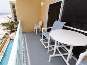 Condo | Balkoni