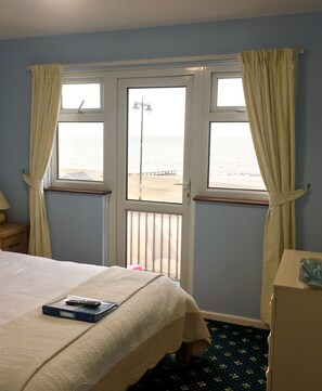 Doppelzimmer, mit Bad, Meerblick (Balcony 1) | Blick vom Balkon