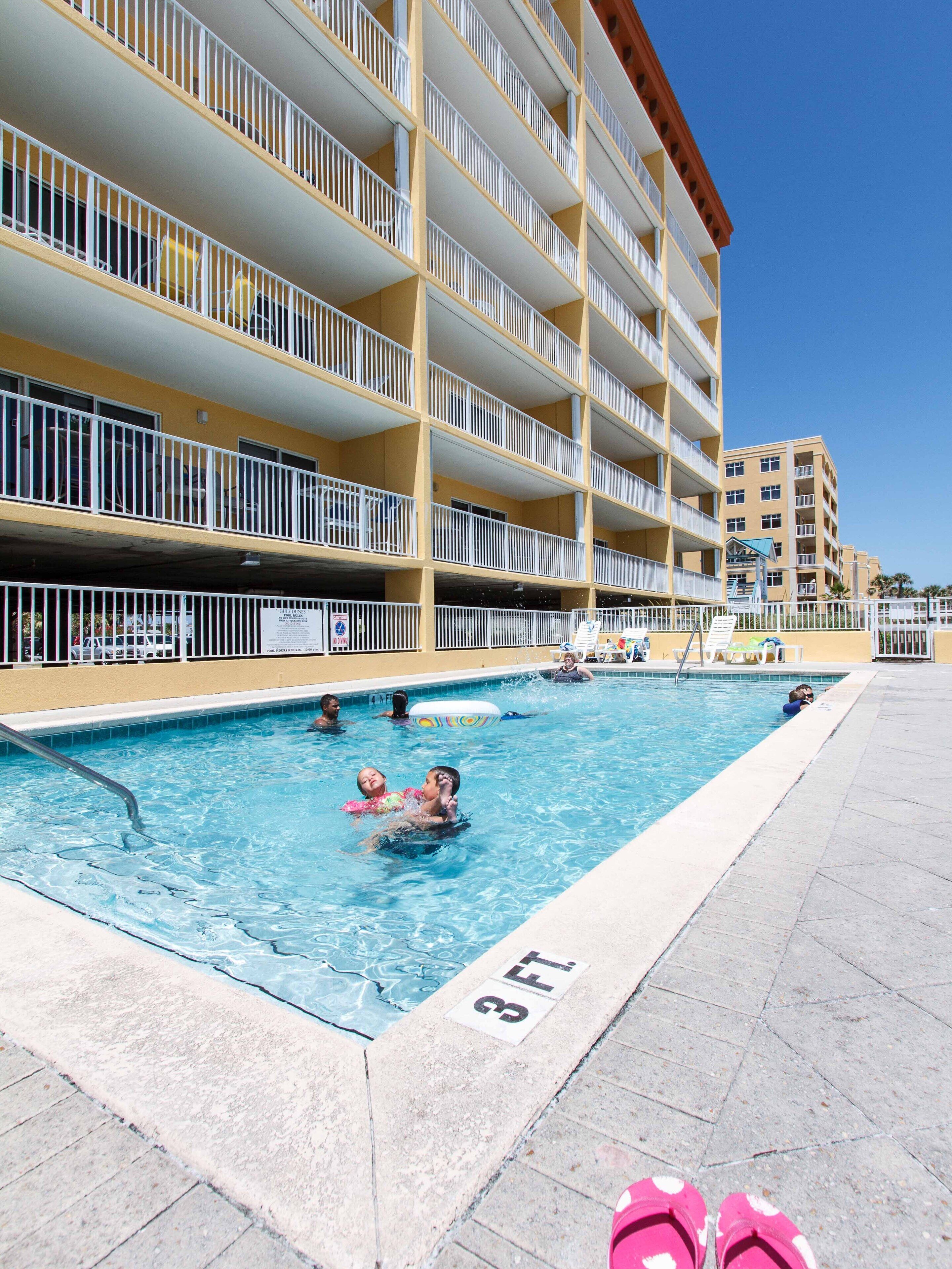 Condo | Piscine | Piscine extérieure, piscine chauffée