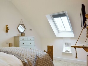 4 chambres, accès au Wi-Fi (inclus), literie fournie