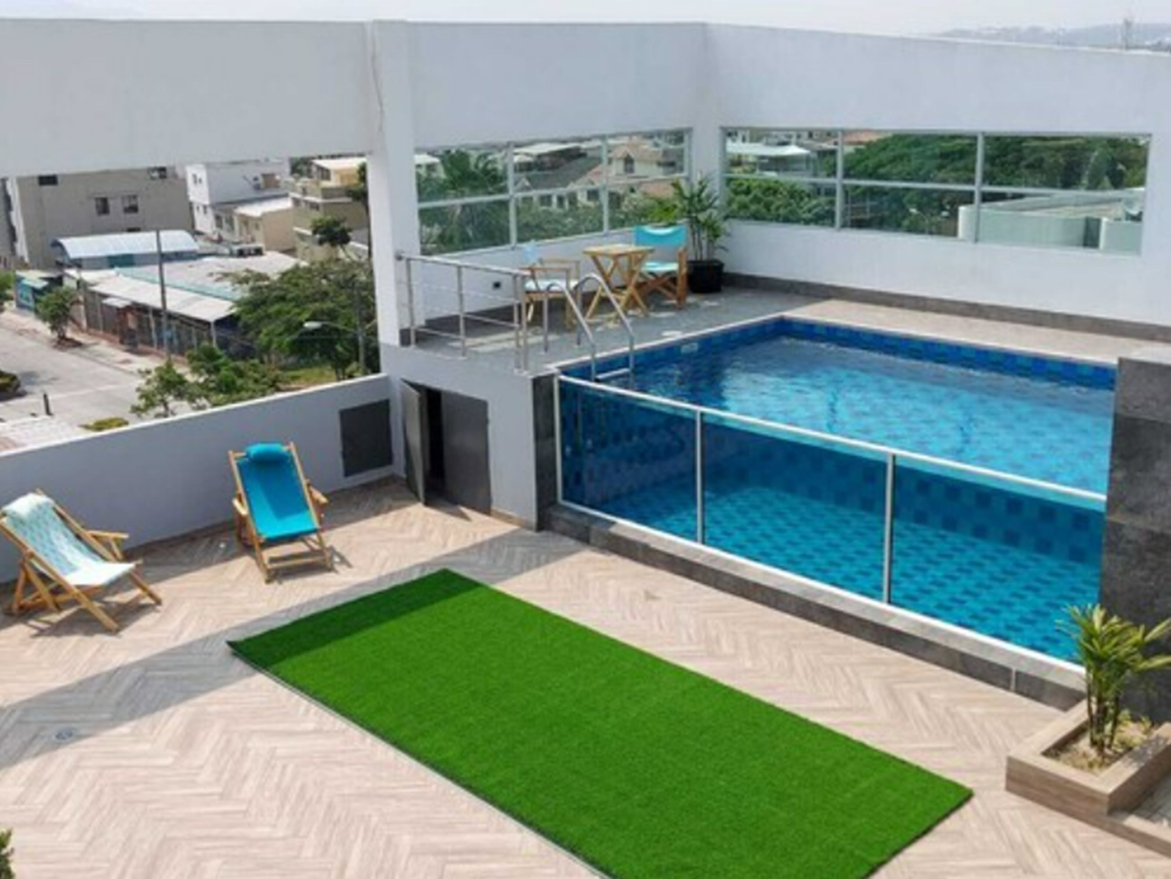 Piscina en la azotea