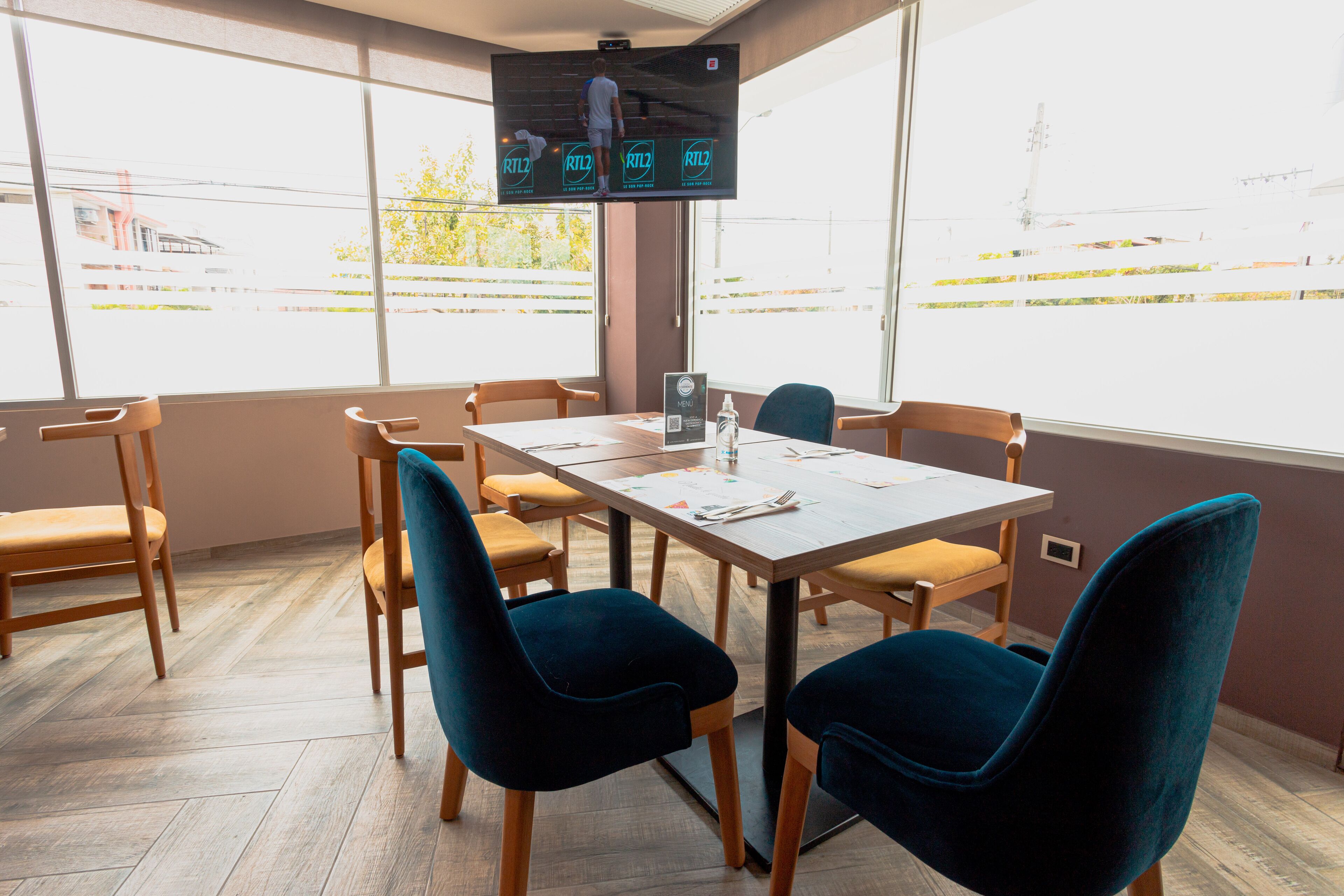 daily buffet breakfast (usd 12.5 per person)