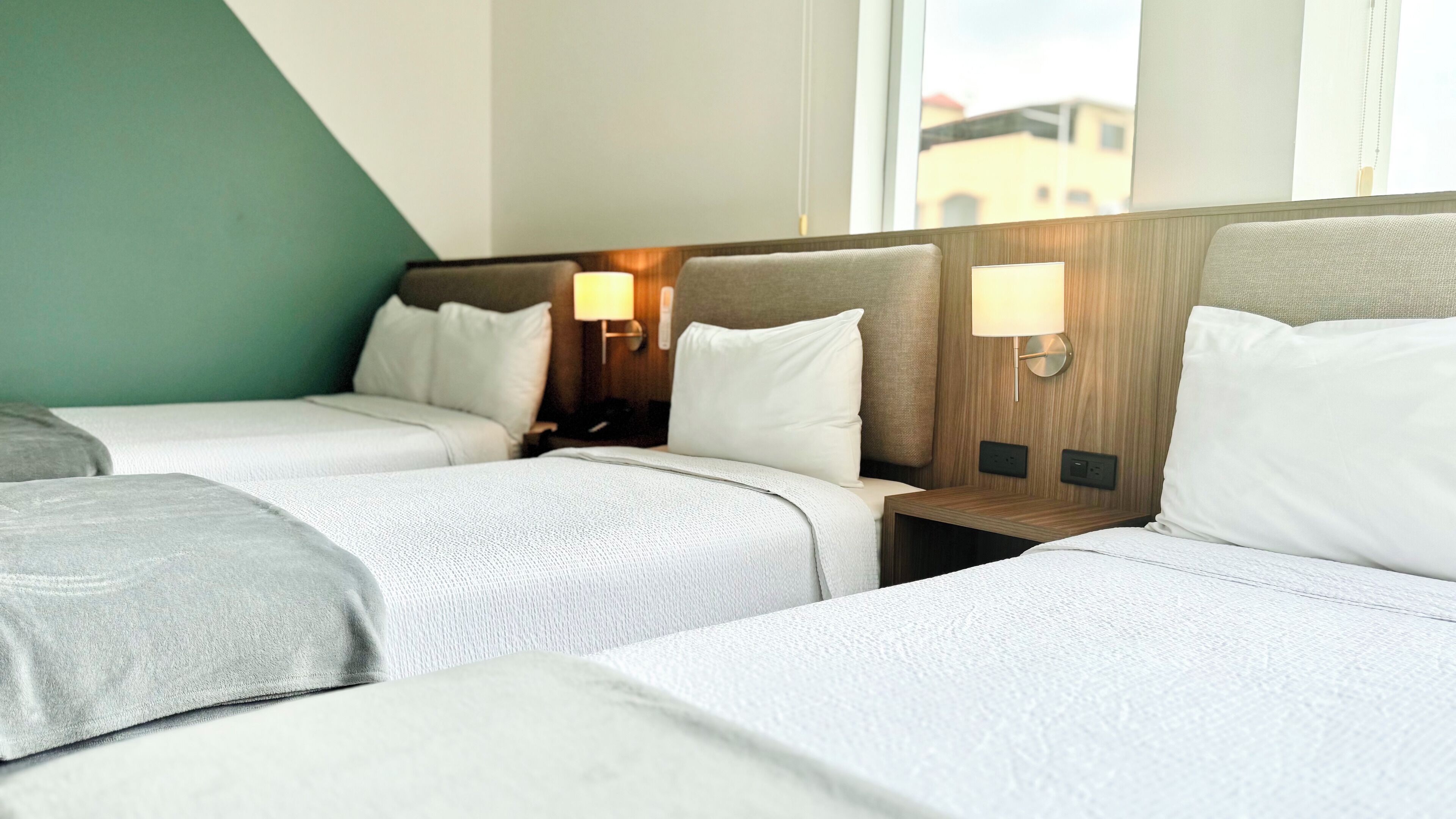 Triple Room | In-room safe, desk, laptop workspace, blackout drapes