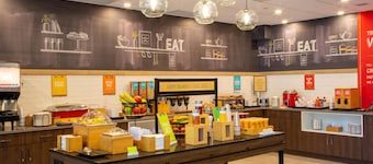 Hampton Inn & Suites by Hilton Edmonton St. Albert