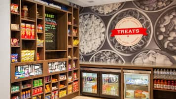 Snack bar