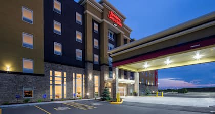 Hampton Inn & Suites by Hilton Edmonton St. Albert