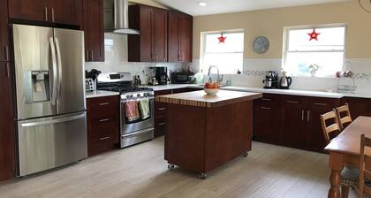 Gorgeous 3 BR, 2 BA Home , San Rafael-Perfect Location Btwn Wine Country & City!